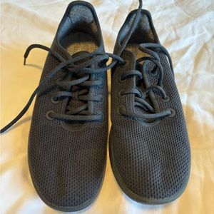 Navy blue all bird shoes